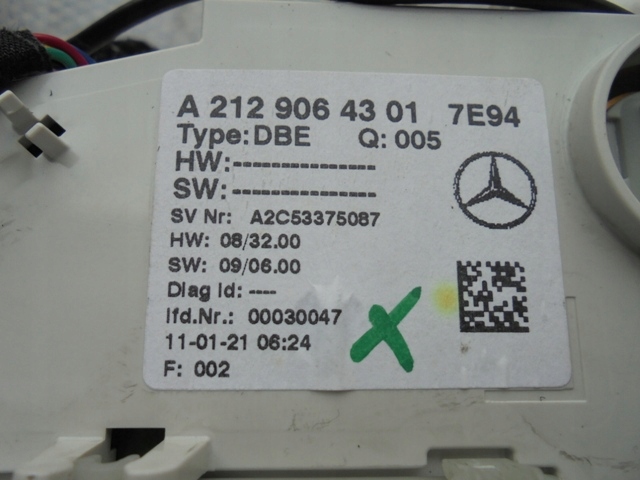 фото №7, Mercedes w212 лампа потолок