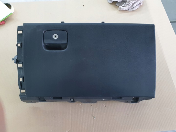 фото №1, Бардачок пасажира range velar