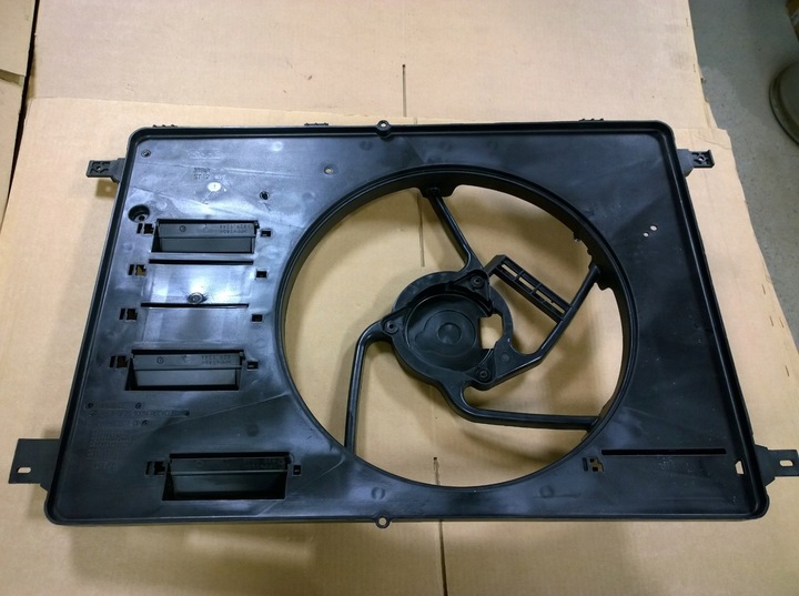 фото №3, Корпус вентилятора радиатор ford kuga 08-12r.