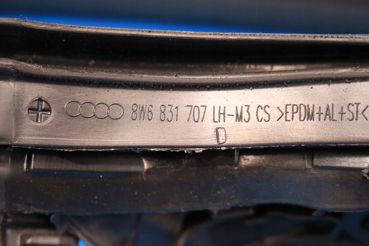 фото №8, Audi оригинальный номер 8w6831707 прокладка дверь