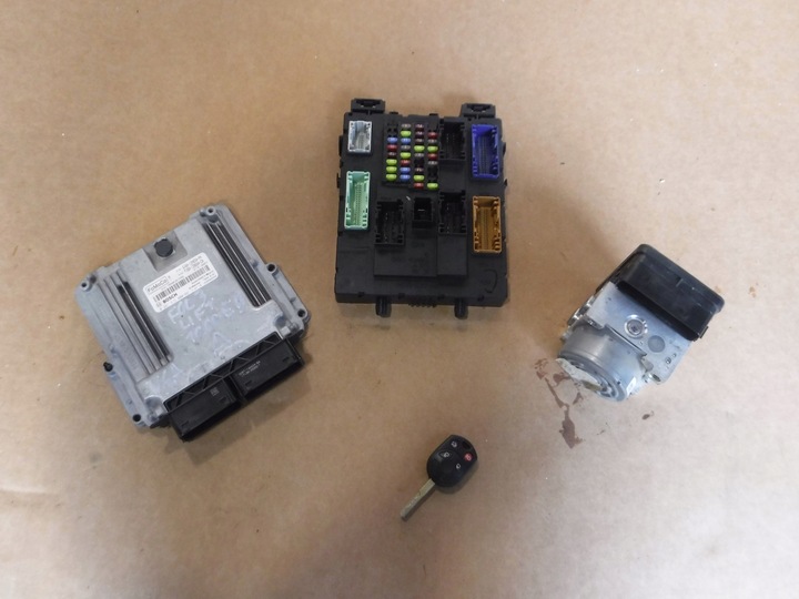 фото №1, Компьютер блок управления ford focus mk3 usa 1.0 ecoboost