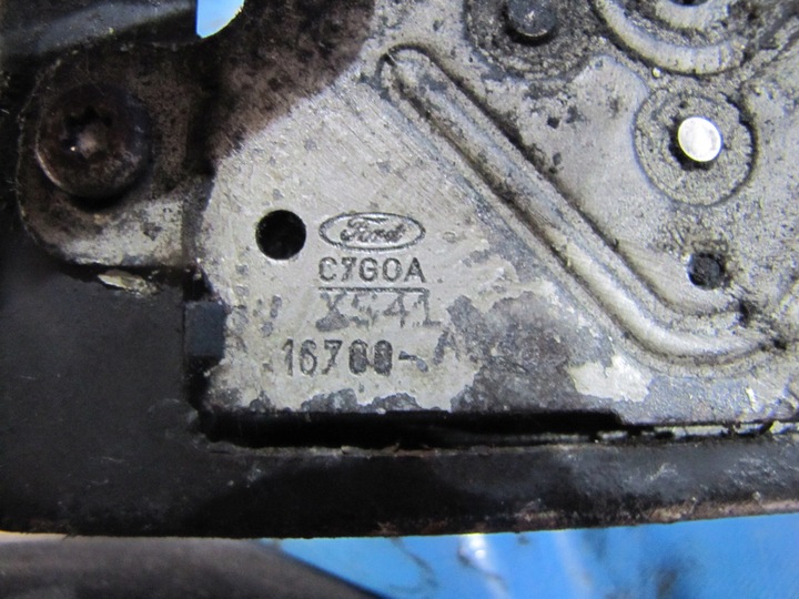 фото №2, Замок капота ford transit vii 2010r.