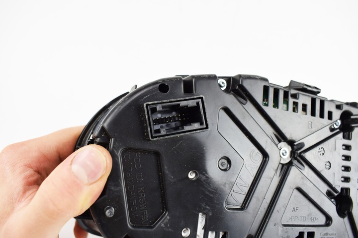 фото №5, Skoda fabia iii рестайлинг 1.2 tsi спидометр манометр приборы