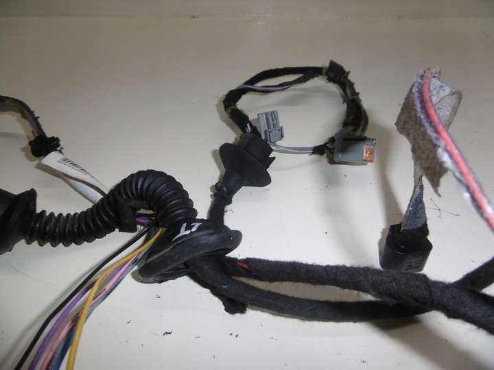 фото №6, Жгут установка дверь левый зад 5 pin volvo xc90