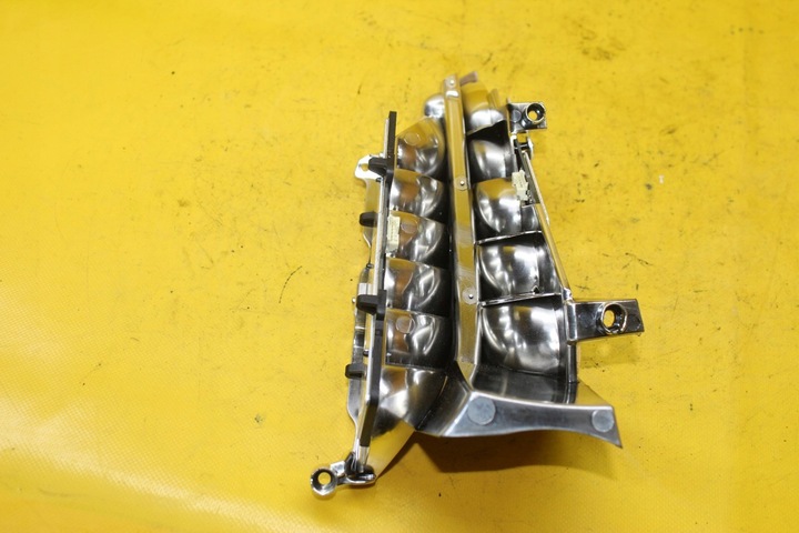 фото №8, Відбивач лампи bi-xenon правий перед maserati ghibli