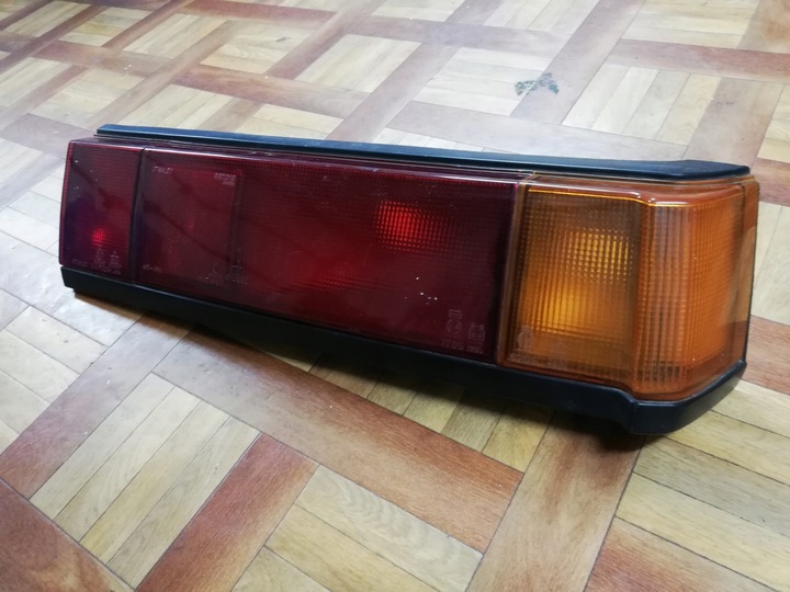 фото №10, Honda civic iii 3 1983-1987 лампа зад задняя правая