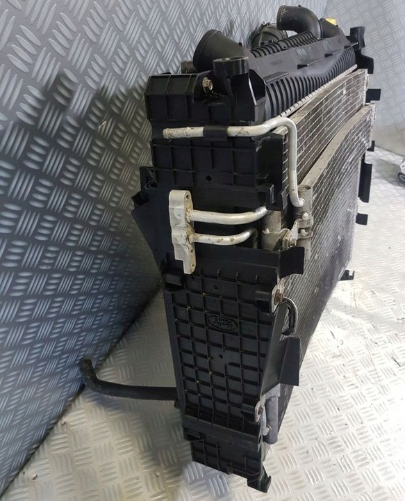 фото №9, Range rover vogue l322 3.6 td v8 радиатор корпус