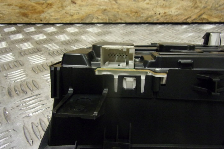 фото №5, Спидометр манометр оборот vectra c signum 3.0 v6 cdti eu