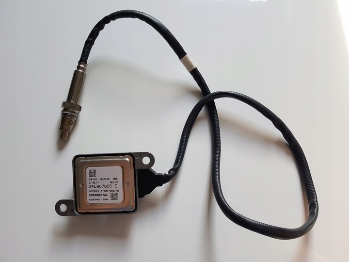 фото №1, Лямбда-зонд nox vw continental 04l907805e