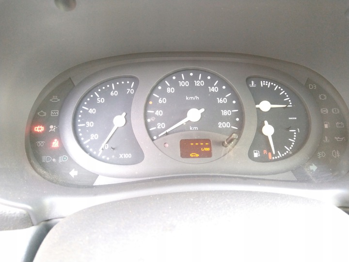 фото №10, Спідометр  прилади clio 2 ii 1.4 8v 7700410442c 120tyś