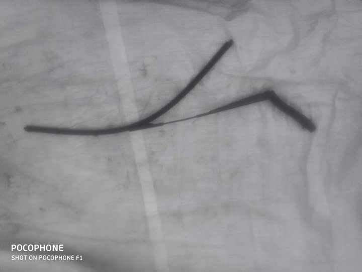 фото №1, Mercedes-benz оригинальный номер a1648200540 рычаг дворники