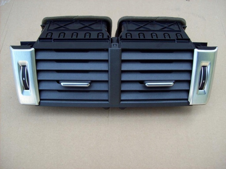 фото №1, Range rover evoque решётка воздуховод