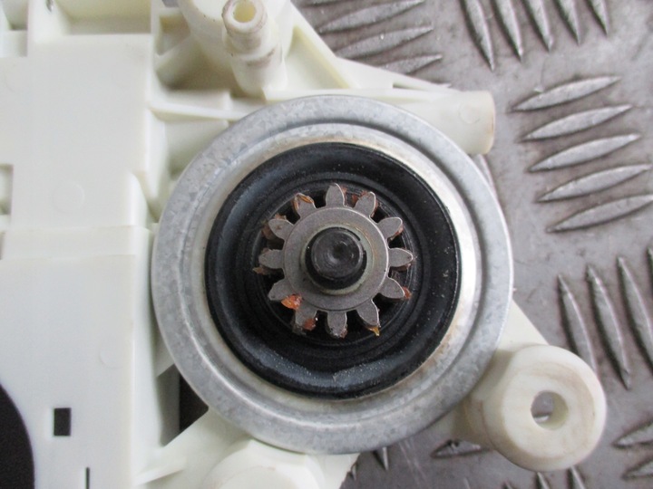 фото №4, Моторчик модуль стёкла правые зад ford c-max 03-06