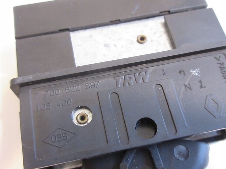 фото №6, Выключатель reg. интерьера renault laguna i 7700822897