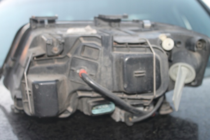 фото №8, Лампа перед правая ксенон audi a6 c5