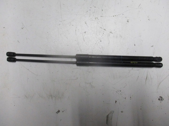 фото №1, Амортизатор крышки audi a1 8x0 8x4827552