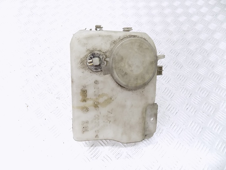 фото №1, Бак склоомивача mercedes clk w208 2.0k