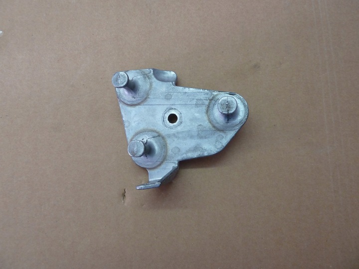 фото №1, Mercedes c w205 w253 крепление основание насоса abs