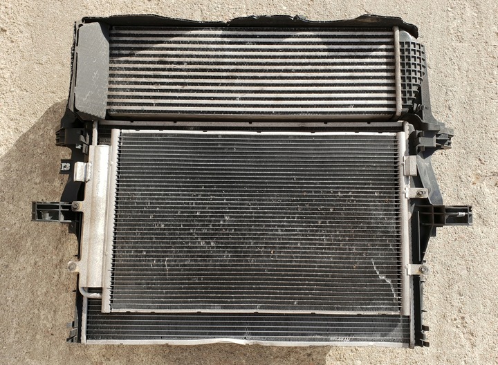 фото №2, Радіаторів комплект радіатор iveco daily 2,3 3,0 12-