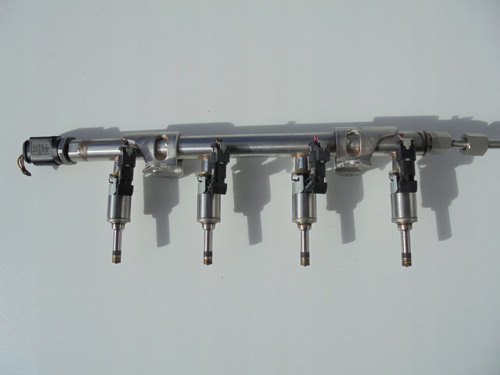 фото №10, Vw golf 7 vii 1.4 tsi планка вприскувальний 04e133320d