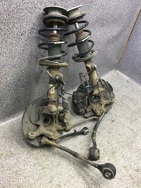 фото №7, Bmw x3 e83 опорная площадка mcperson суппорт левый перед переднее 2.5 i 192 km