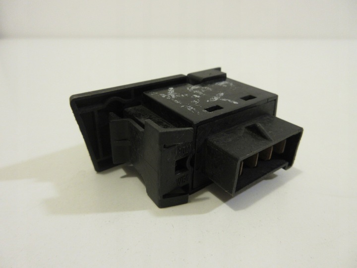 фото №10, Выключатель противотуманных opel kadett e 90181850 1