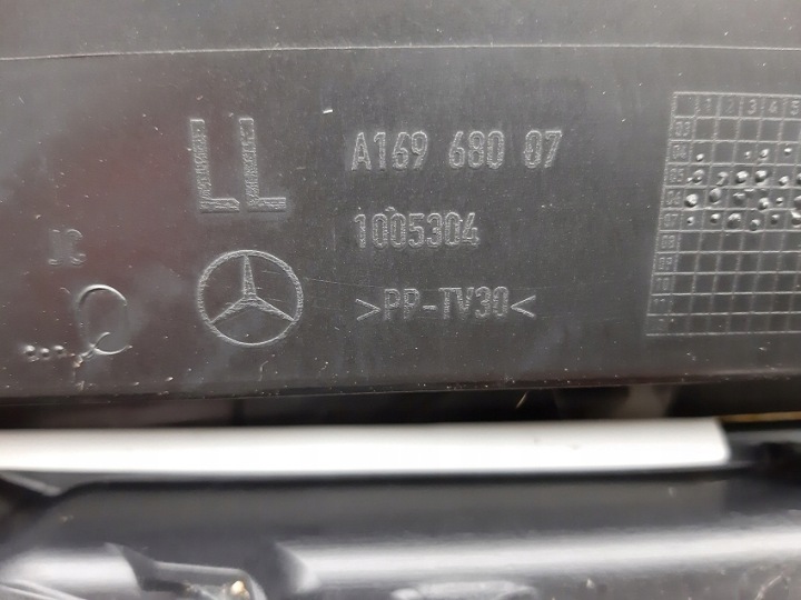 фото №6, Консоль капот торпедо mercedes a169 оригінал