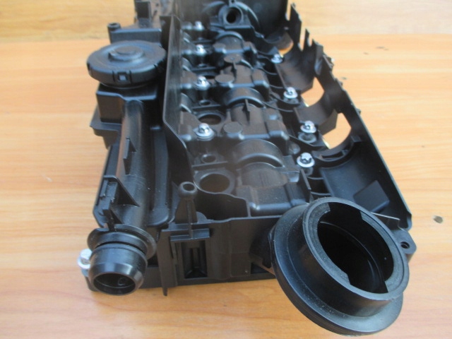 фото №8, Bmw f10 f20 f30 2.0 d b47 крышка клапанов 8581798 оригинал
