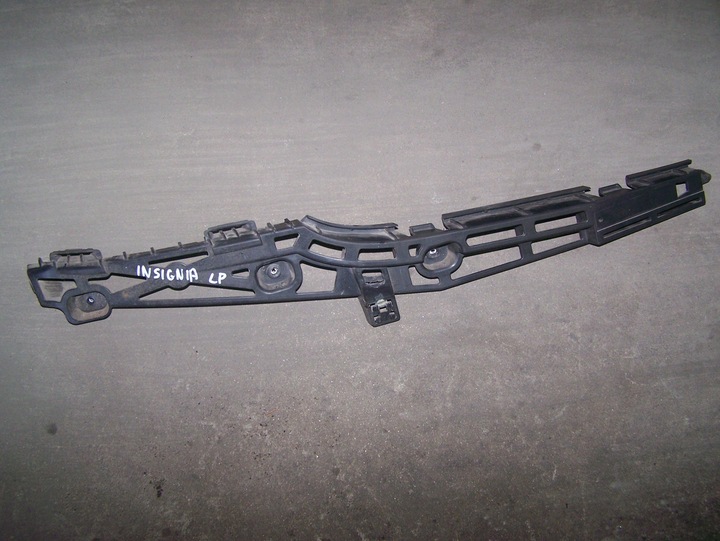 фото №1, Opel insignia- ковзун бампера лівий задній 13238837