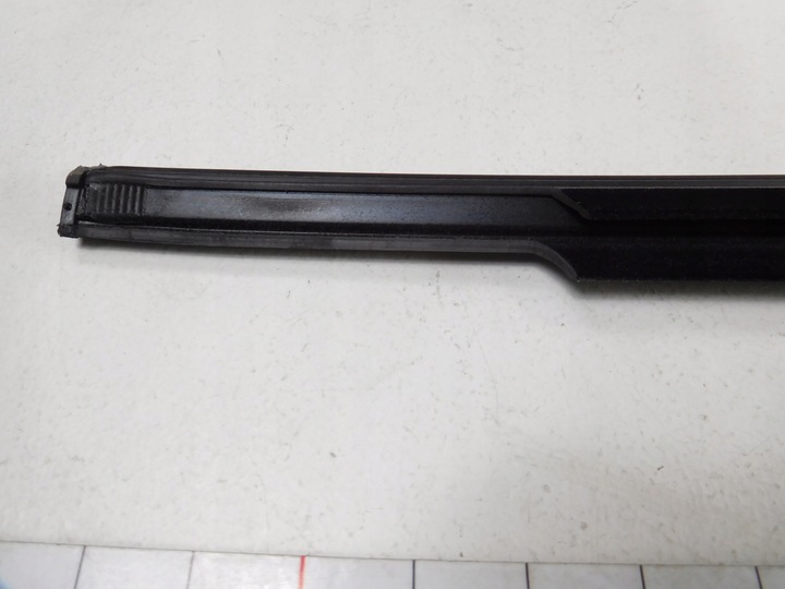 фото №7, Прокладка двері правих передніх lancia 51786246