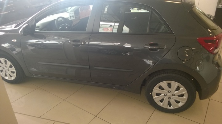 фото №7, Kia rio iv 4 покоління - od 2017 - планки бічні