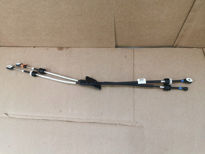 фото №1, Ford fiesta mk8 1.0 ecoboost - тросы изменения коробки передач