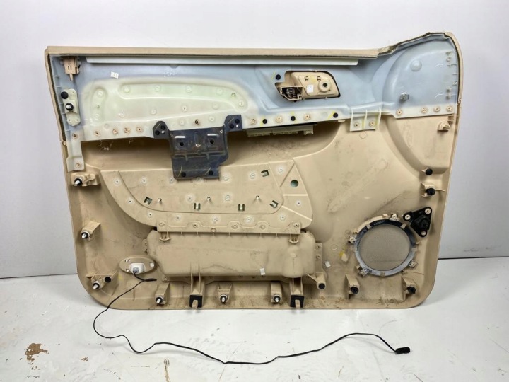 фото №8, Cadillac escalade 07-09r дверная карта (обшивка двери) передних правых oem
