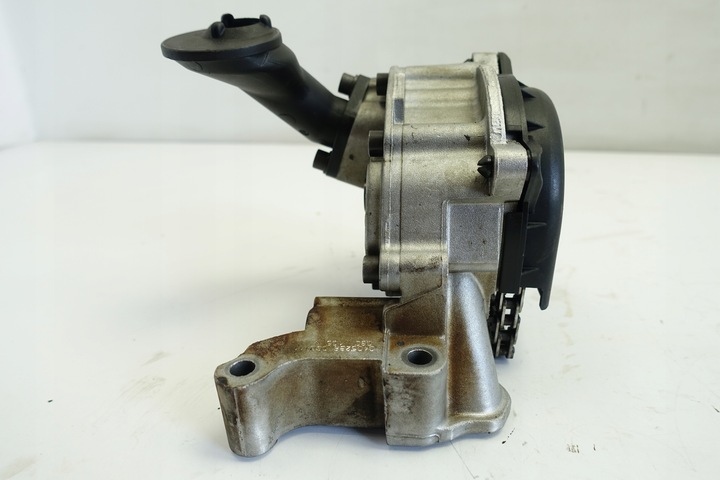 фото №9, Vw golf v 1.6 fsi насос масла 03c103669e