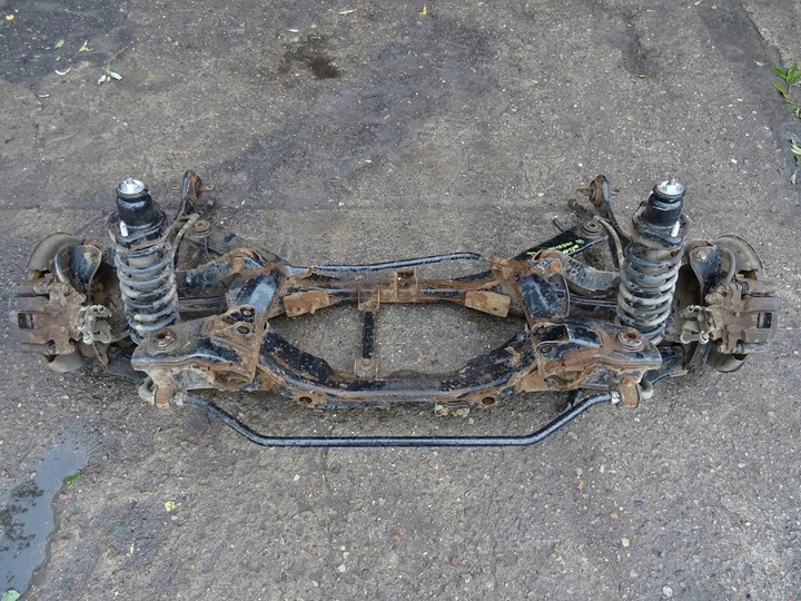 фото №1, Балка ось зад подвешивание outlander iii гибрид 2.0