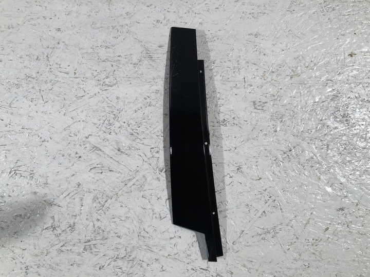 фото №1, Mercedes c-klasa w204 планка дверь правая передняя