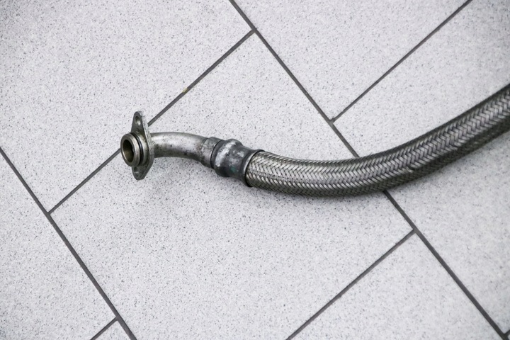 фото №3, Bmw e60 m5 e63 m6 шланг шланг масла 7835414