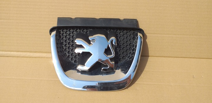 фото №1, Емблема решітка радіатора решітка решітка peugeot 308 07-11rok