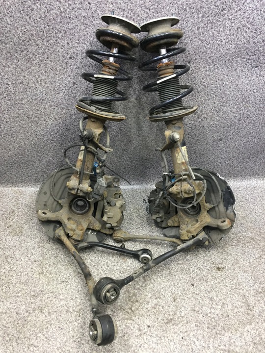 фото №8, Bmw x3 e83 опорная площадка mcperson суппорт левый перед переднее 2.5 i 192 km