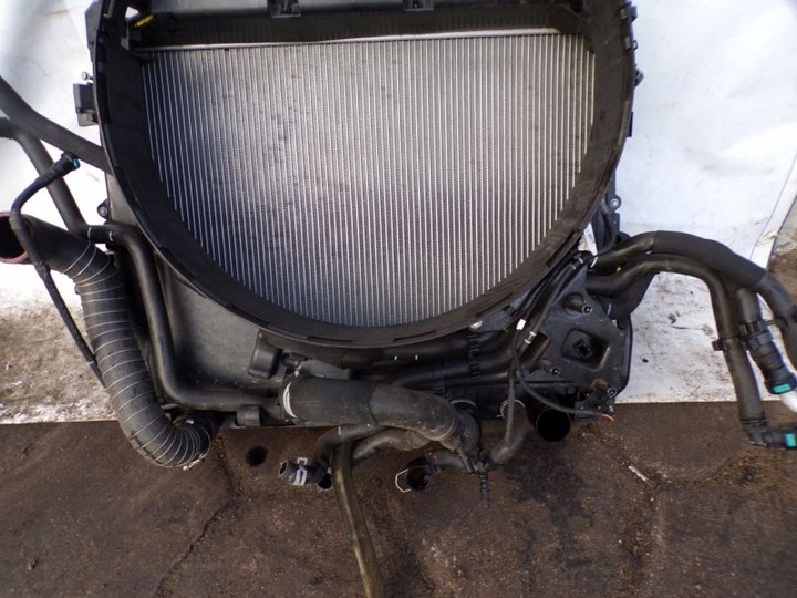 фото №9, Радіаторів радіатор discovery iv 3.0d комплект