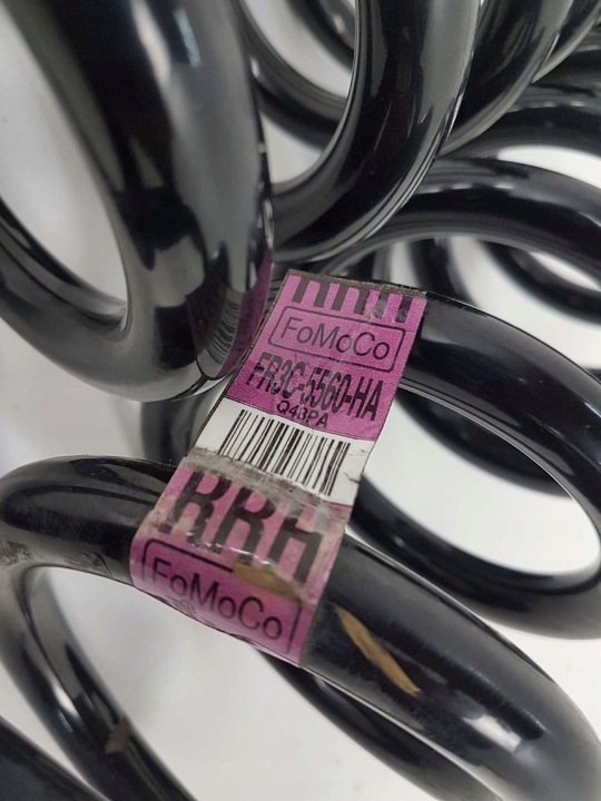 фото №3, Ford mustang vi пружина подвешивание зад задняя