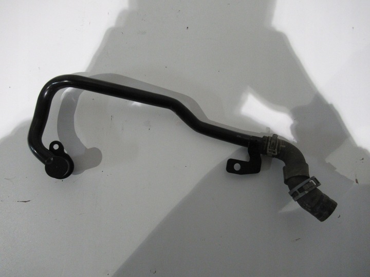 фото №1, Труба шланг воды audi q2 dfg 2.0 tdi 04l121065aj