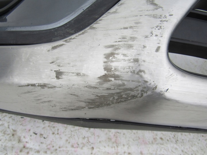 фото №9, Бампер volvo xc40 ii 17- перед планка надпись