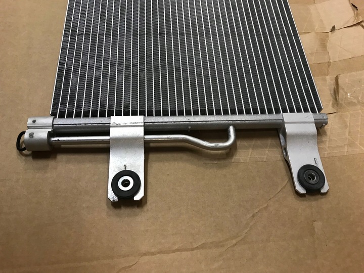 фото №8, Конденсатор mercedes actros 2011- новый behr