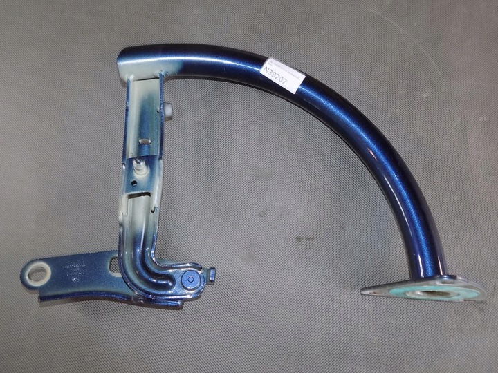 фото №1, Vw passat b7 петля кришки зад лівий 3c5827301b