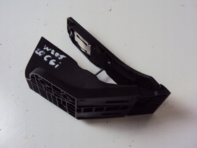 фото №3, Педаль газа mercedes c-klasa w205 2.0 cgi