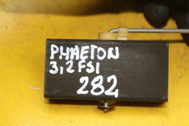 фото №7, Датчик рівня пального phaeton 3.2 fsi 3d0919673j