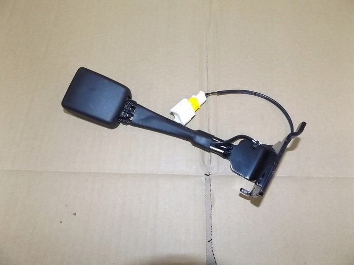 фото №3, Alfa romeo stelvio застёжки застёжка ремней pas зад