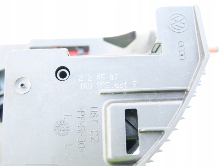 фото №3, Замок сидіння лівий зад vw golf 5 v