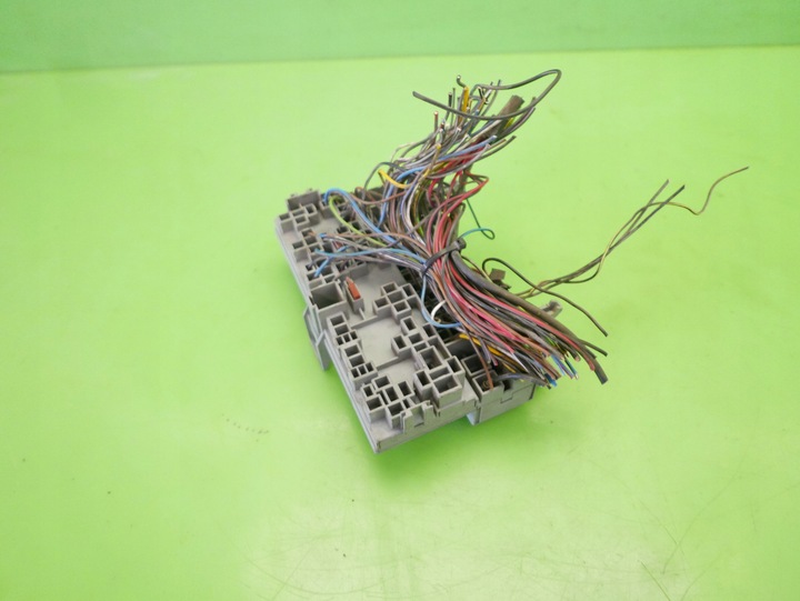 фото №11, Коробка запобіжників opel corsa b 1.2 8v 93-97